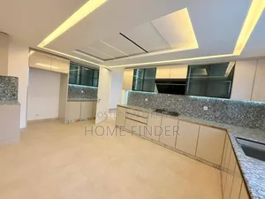 4 Bedroom Apartment in Gulshan for rent