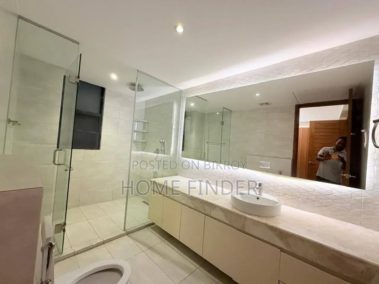 4 Bedroom Apartment in Gulshan for rent