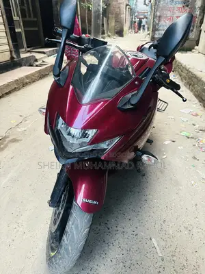 Suzuki Gixxer SF 2023 Red