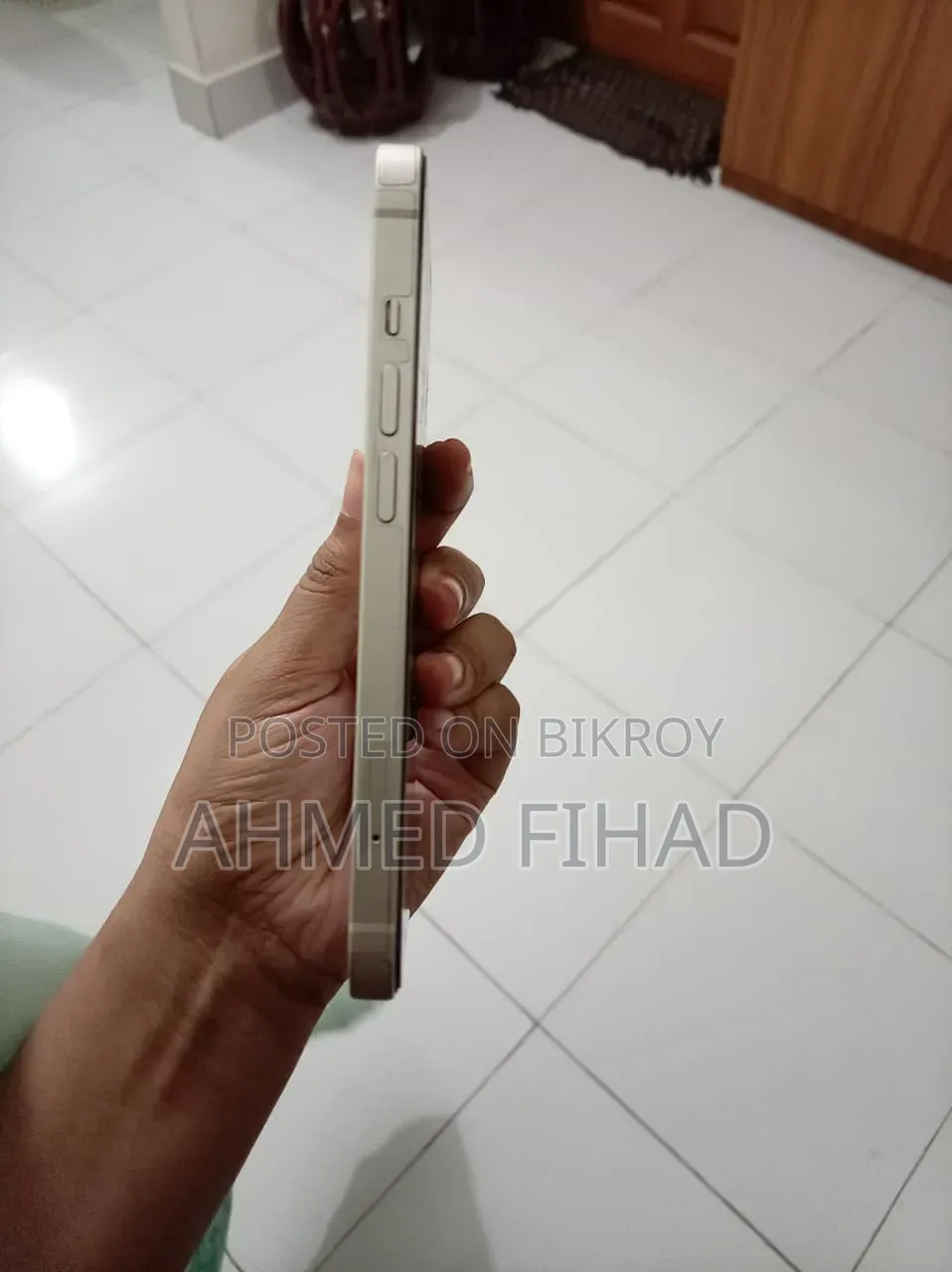 অ্যাপল আইফোন ১৩ ১২৮ জিবি হোয়াইট