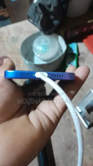 অ্যাপল আইফোন ১৬ ২৫৬ জিবি ব্রোঞ্জ