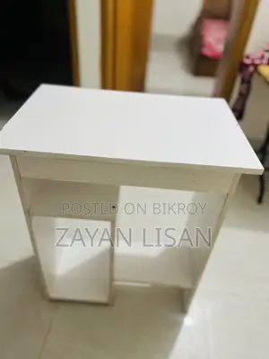 পিসি ডেস্কটপ/কম্পিউটার টেবিল সাদা রং