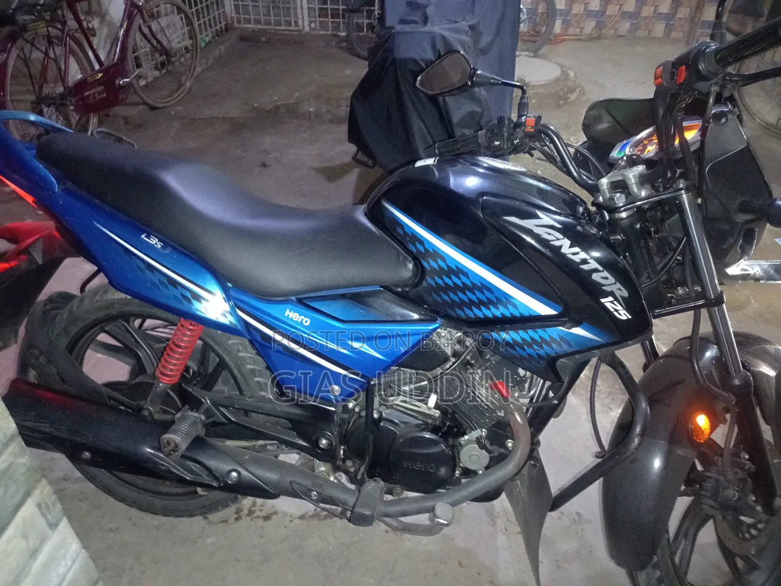 হিরো ইগনিটর ২০২০ ব্ল্যাক