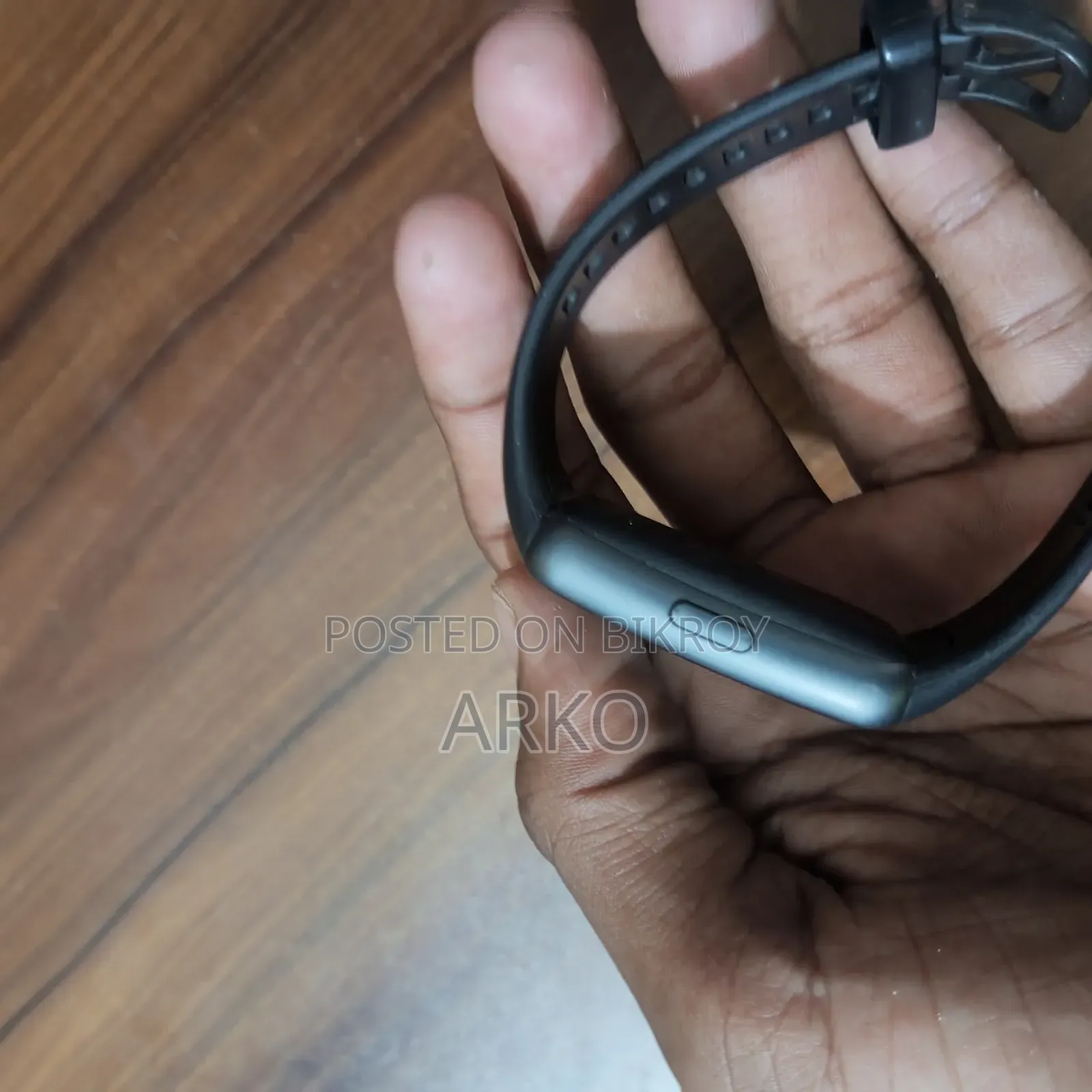 হুয়াওয়ে ফিটনেস ওয়াচ বিক্রির জন্য