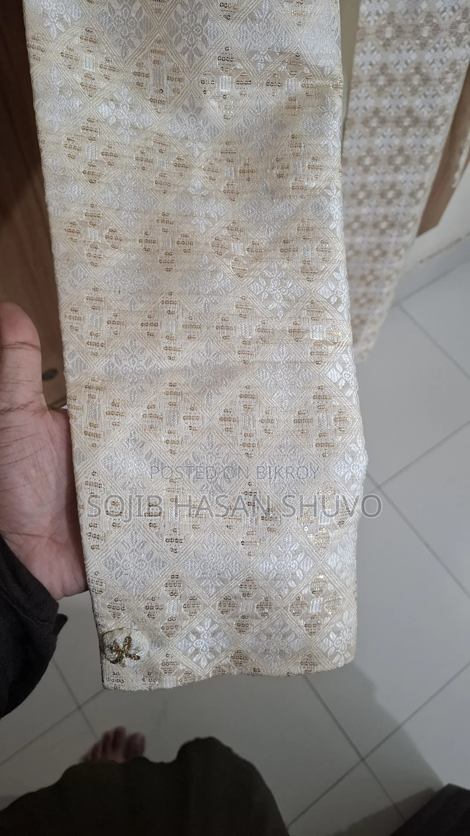 প্রিমিয়াম ওয়েডিং শেরওয়ানি – একবার ব্যবহৃত – নতুনের মতো