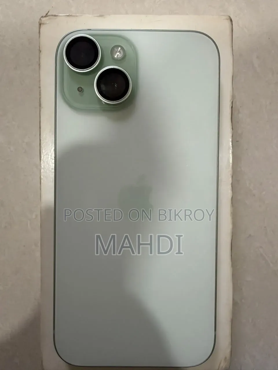 Apple iPhone 15 128 GB Green