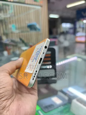 Realme 9 128 GB Orange