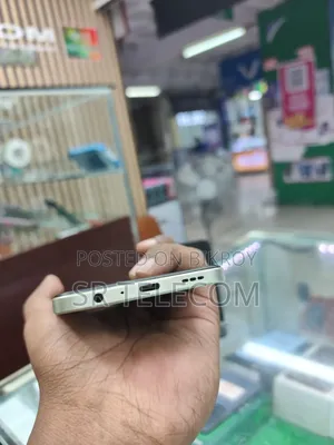 Oppo F21 Pro 128 GB Gold