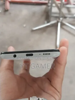 Samsung Galaxy A50 128 GB White