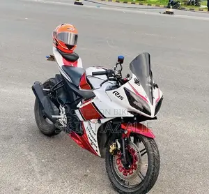 Yamaha R15 V3 2015 White