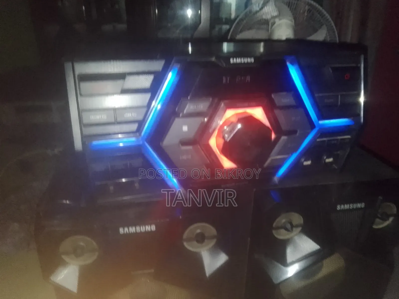 Samsung Giga Sound System With Remote