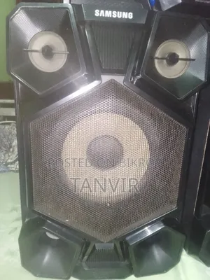 Samsung Giga Sound System With Remote