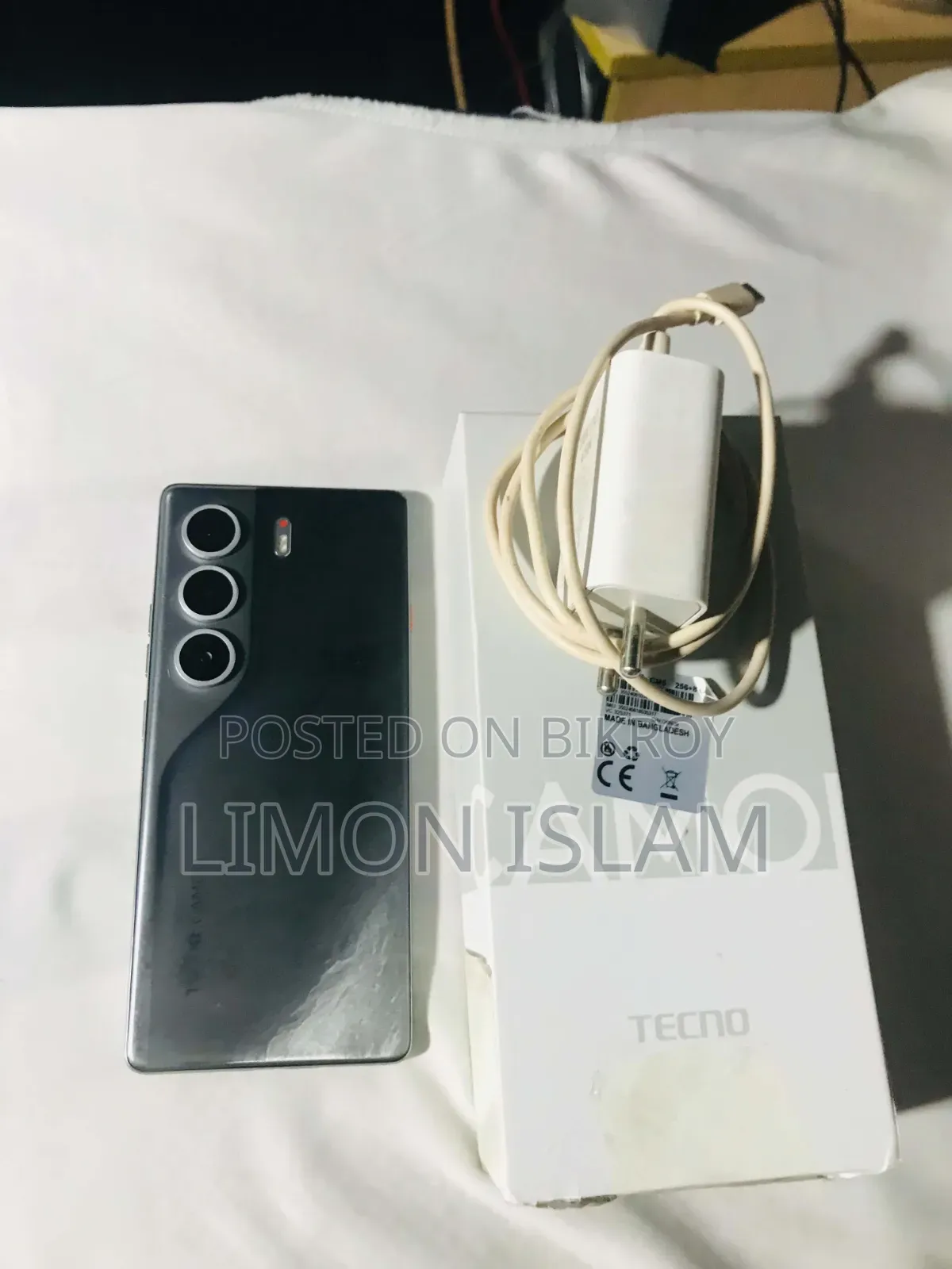 টেকনো ক্যামন ৪০ ২৫৬ জিবি ব্ল্যাক