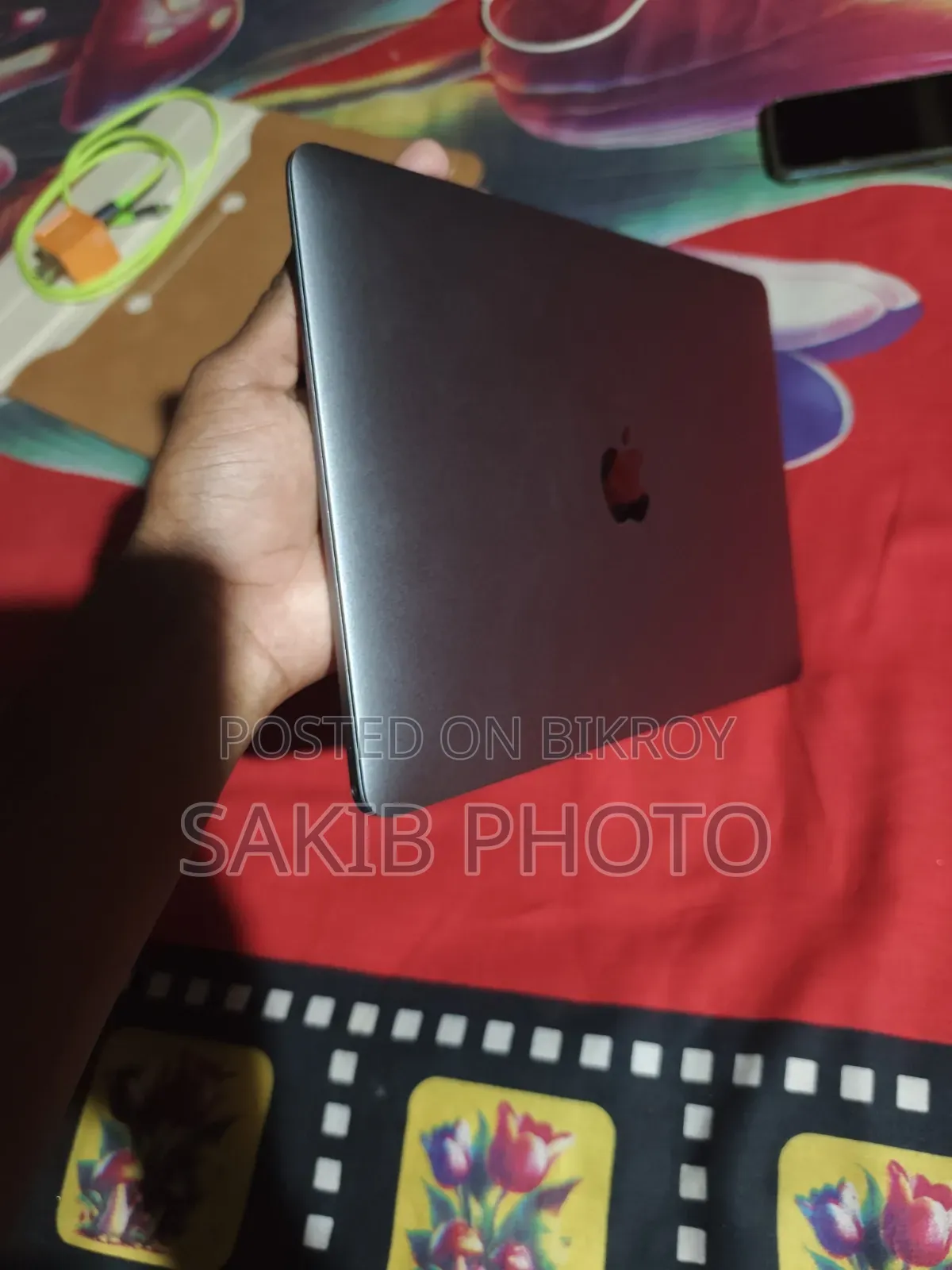 Laptop Apple MacBook 2015 8GB SSD 256GB