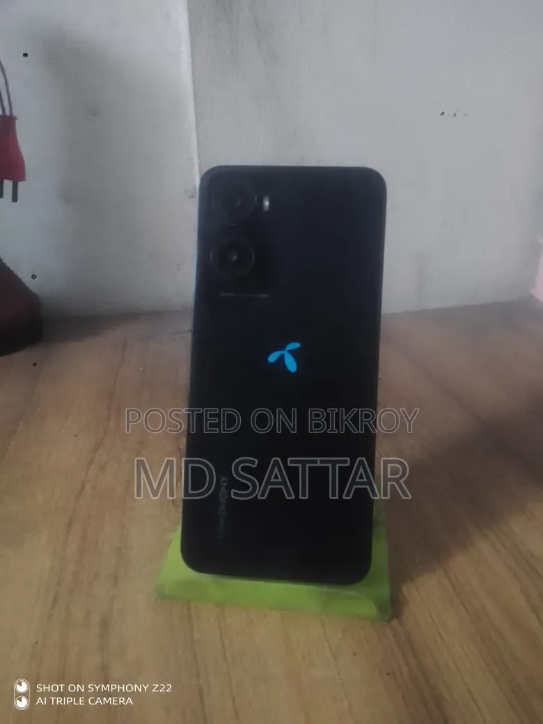Symphony ATOM 5 64 GB Black