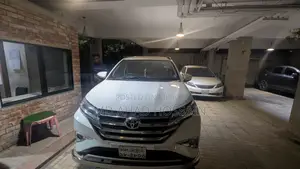 Toyota Rush 1.5 Rear-Wheel Drive 2019 Pearl