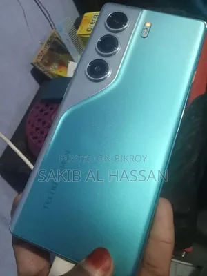 টেকনো ক্যামন ৪০ প্রো ৫জি ২৫৬ জিবি ব্লু