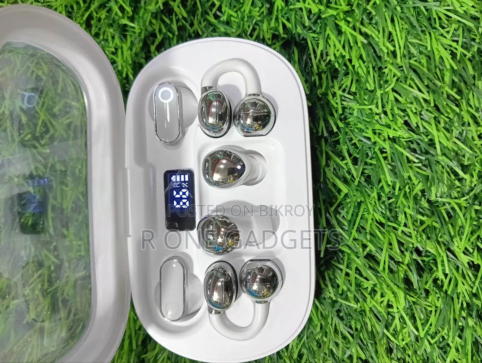 B 72 B Wireless Bluetooth Headphones With Powerbank