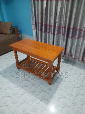 টি টেবিল/ টিভি স্ট্যান্ড