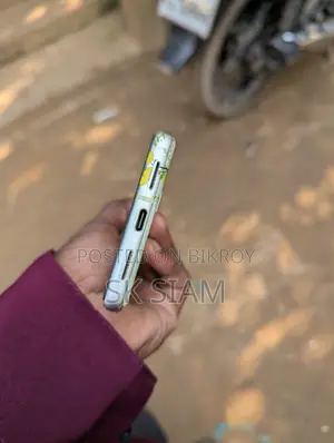 গুগল পিক্সেল ৭ ১২৮ জিবি হলুদ
