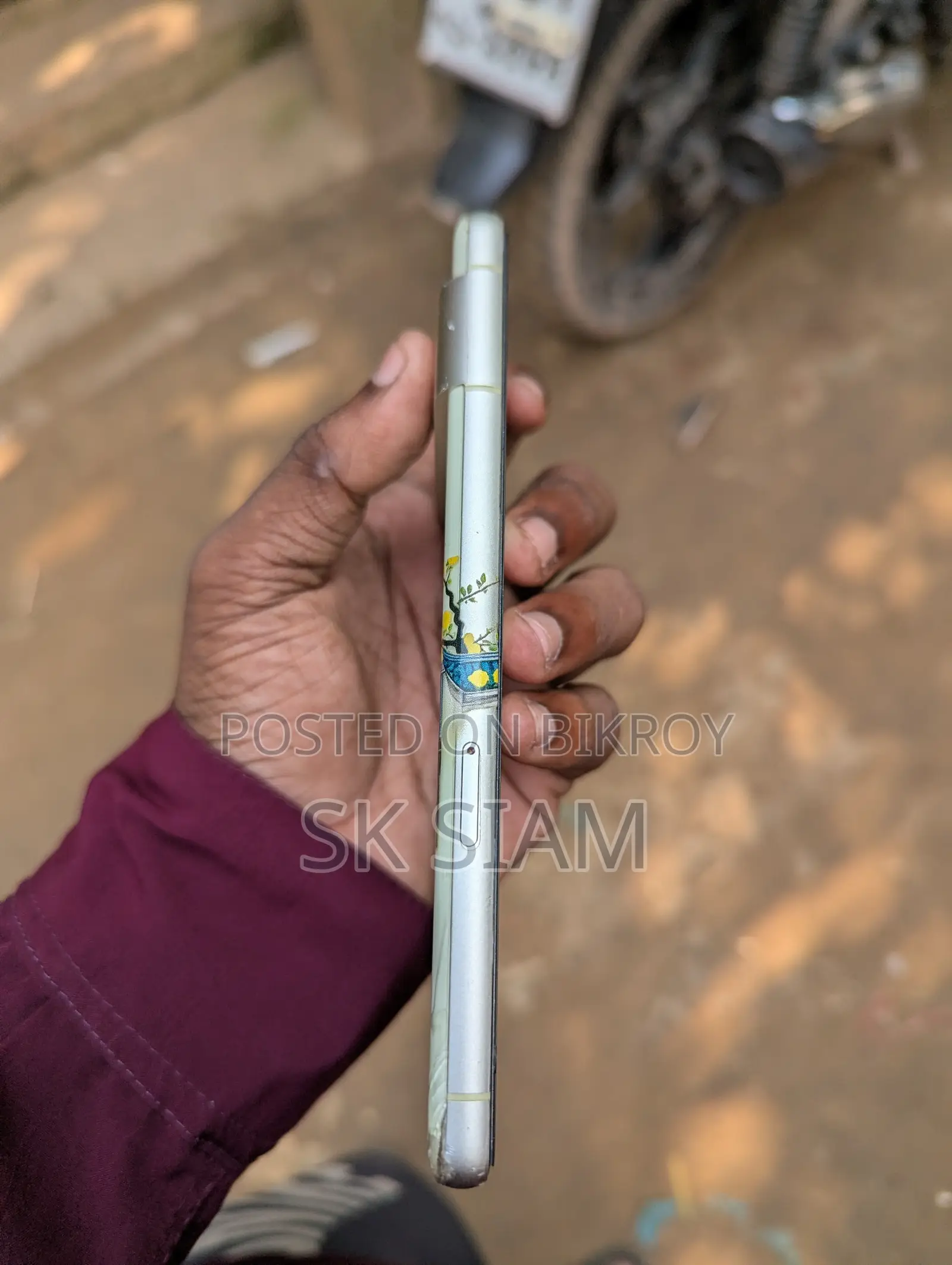 গুগল পিক্সেল ৭ ১২৮ জিবি হলুদ