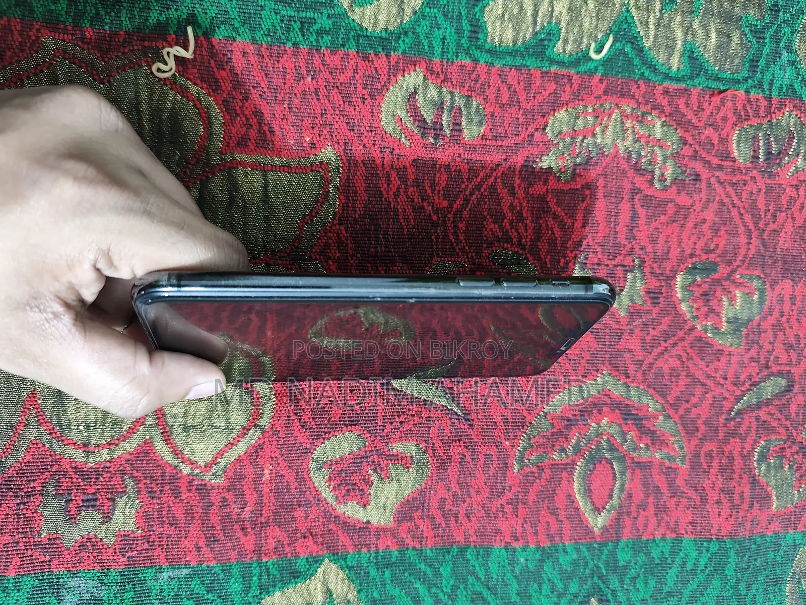 অ্যাপল আইফোন এক্স ২৫৬ জিবি ব্ল্যাক