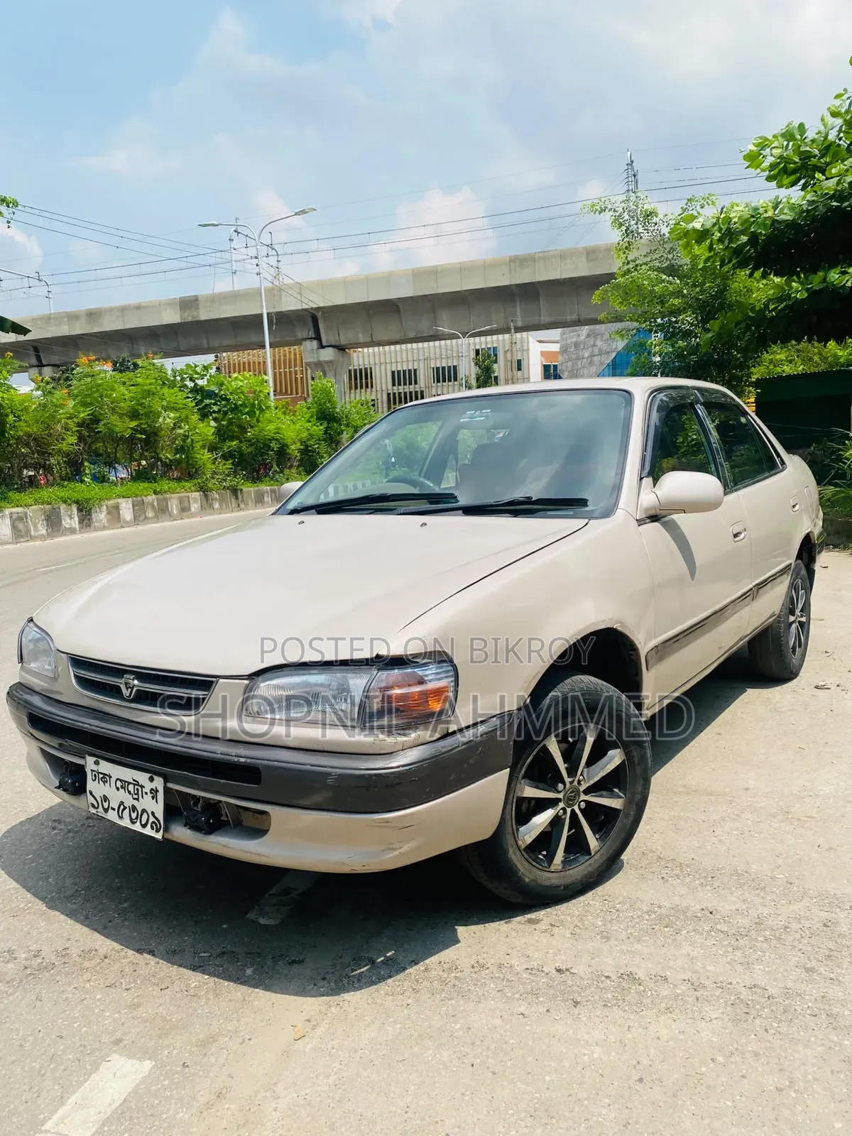 Toyota Corolla 1997 Beige