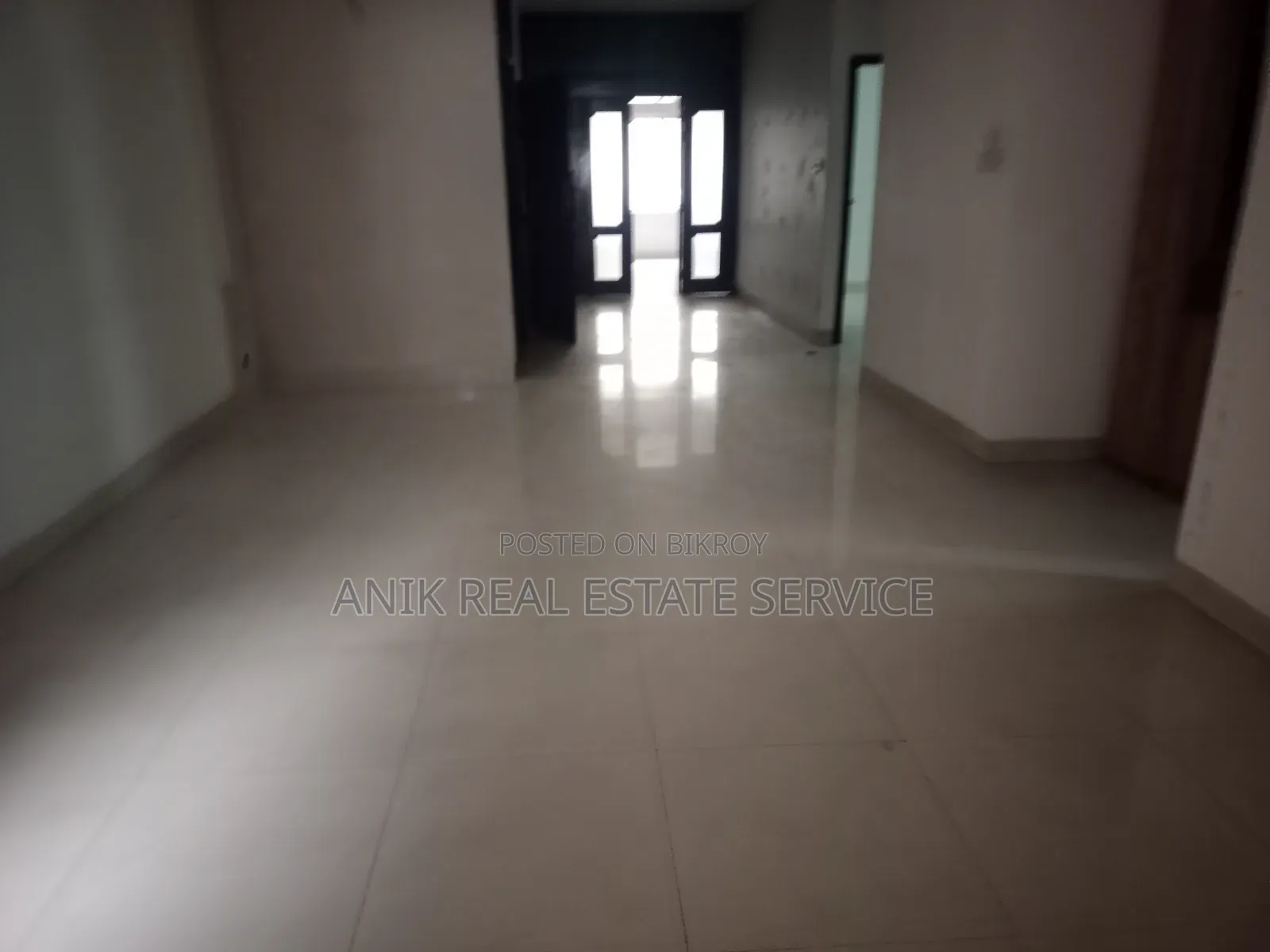 গুলশানের অনিক রিয়েল এস্টেটে ৪ বেডরুমের অ্যাপার্টমেন্ট ভাড়ার জন্য