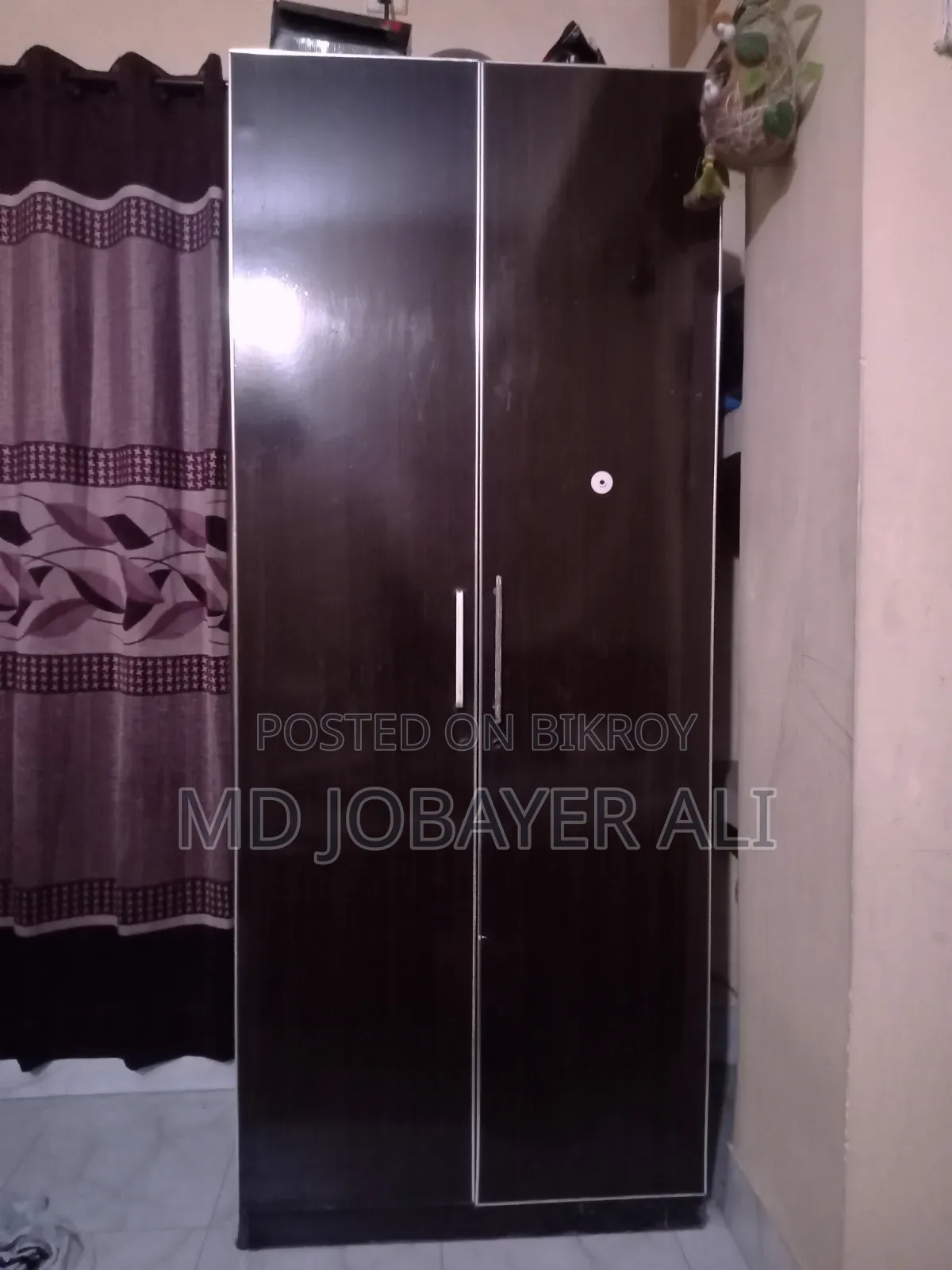 ড্রেসিং টেবিল ৳৫৫০০ & আলমারি ৳৪৫০০
