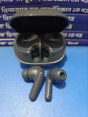 কিউসিওয়াই এইচটি ১৫ (ইয়ারবাডস)