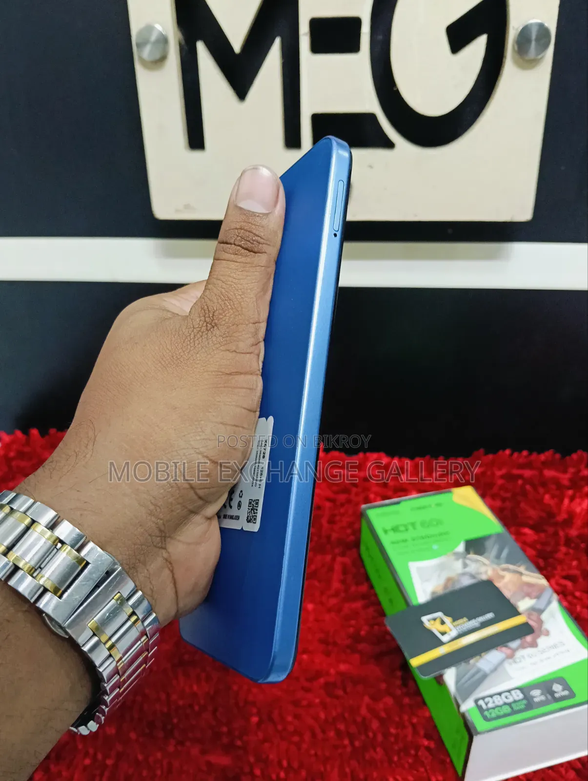 Infinix Hot 60i 128 GB Blue