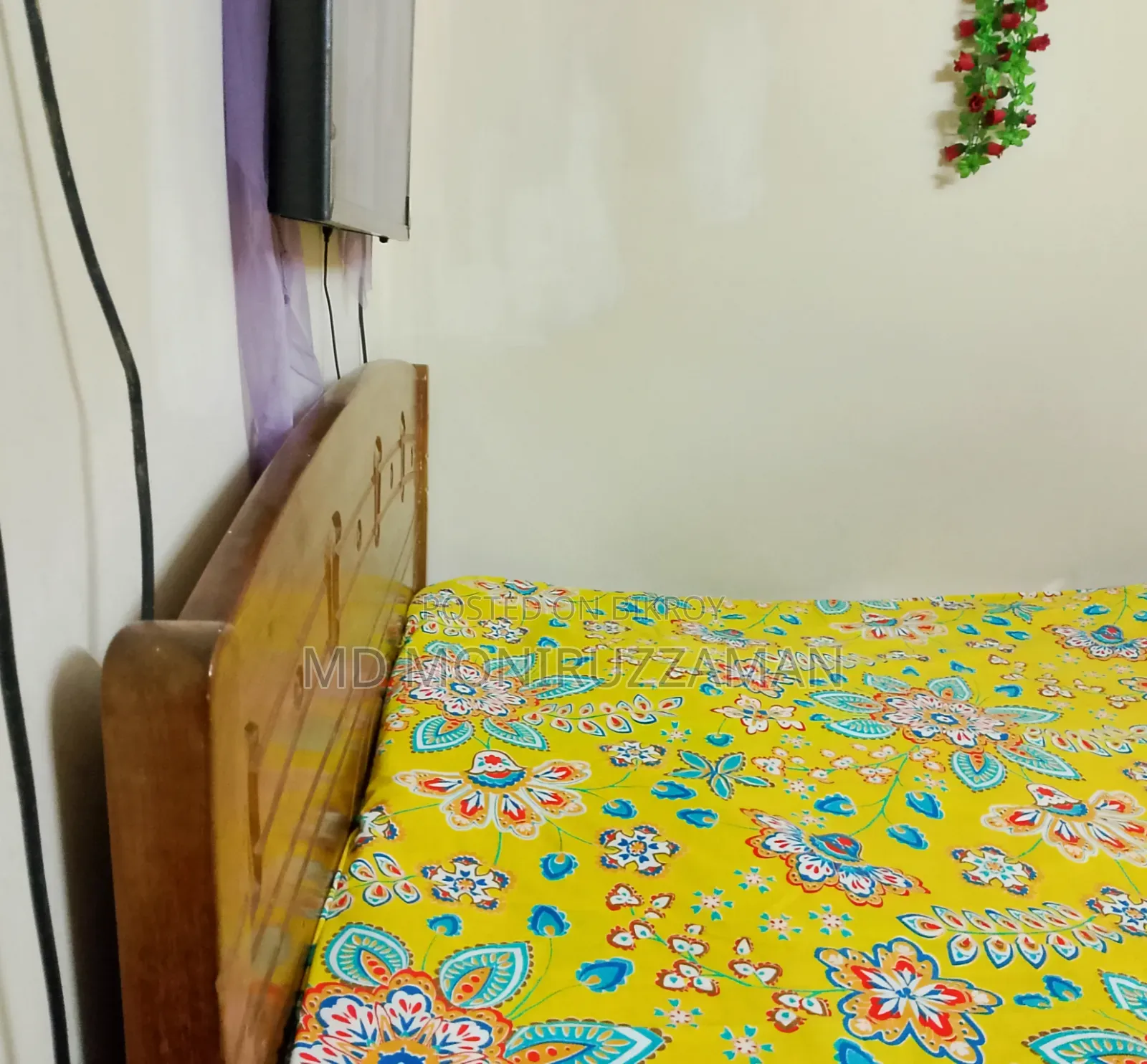 Teak Wood Bed | Free Mattress | Fresh Condition