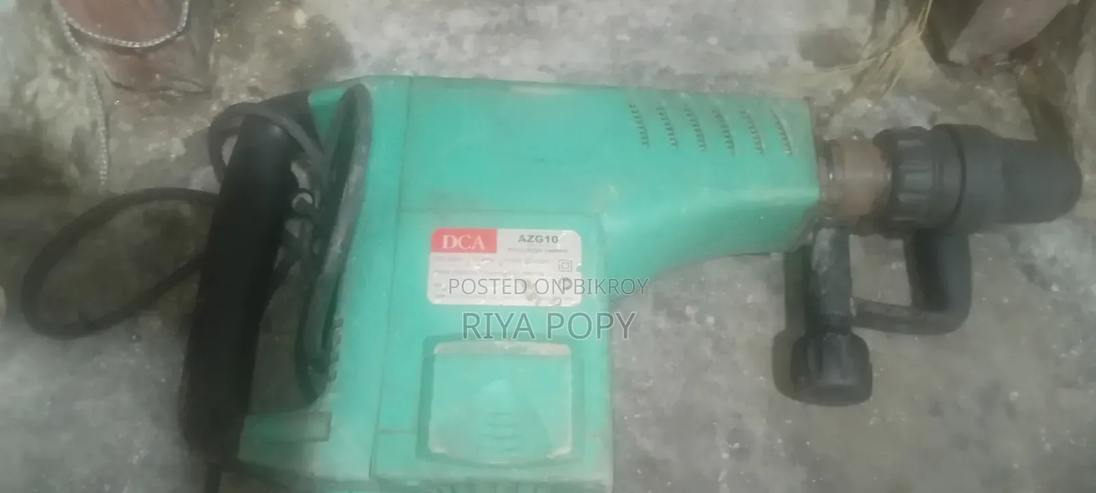 DCA AZG10 Demolition Hammer Model AZG10 Weight 10kg Power 1500W Running