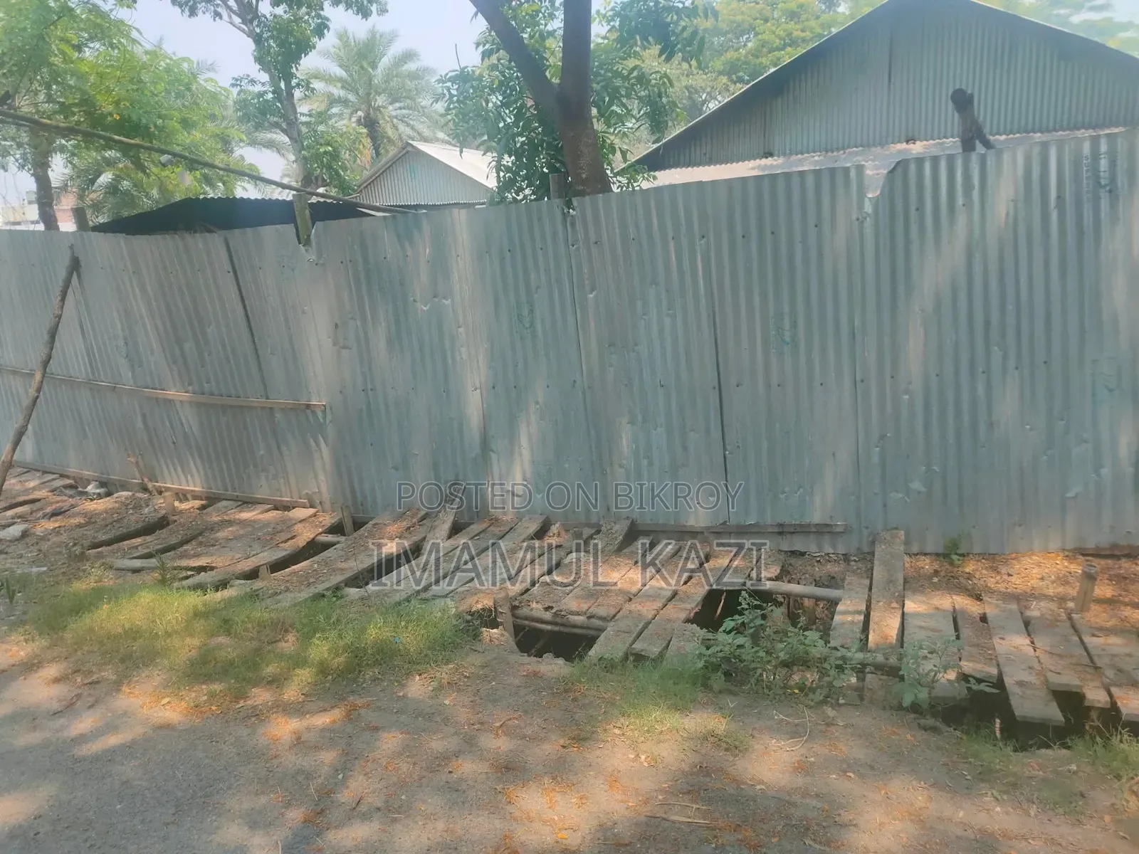 3bdrm Farm House in Karkhana, Khan Jahan Ali for rent
