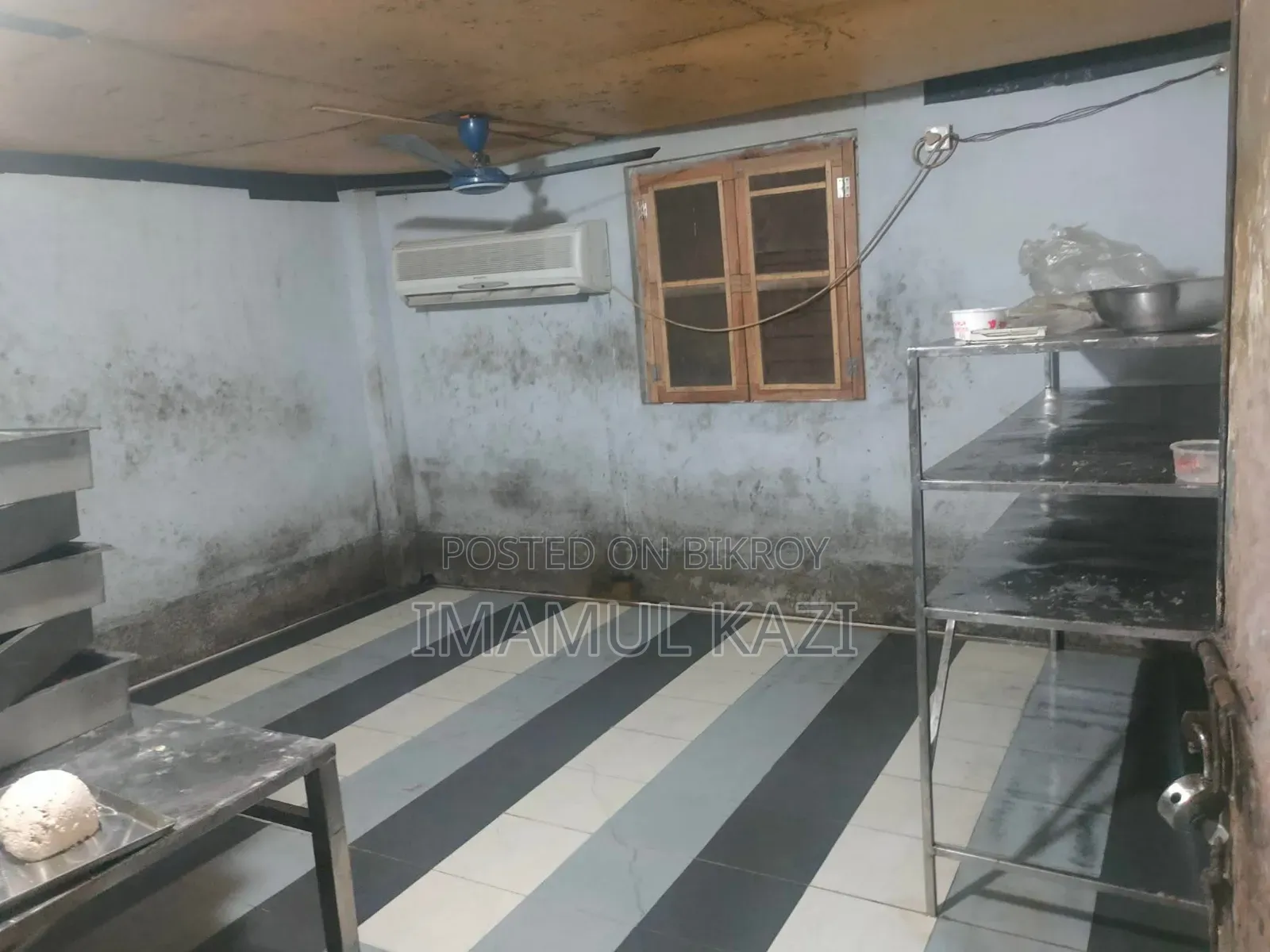 3bdrm Farm House in Karkhana, Khan Jahan Ali for rent