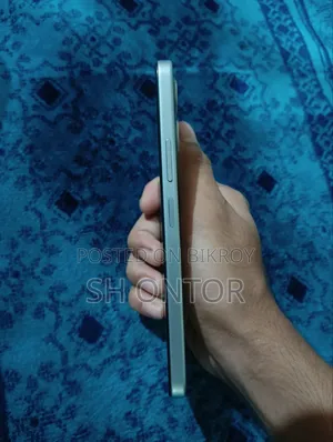 ইনফিনিক্স স্মার্ট ১০ ৬৪ জিবি হোয়াইট
