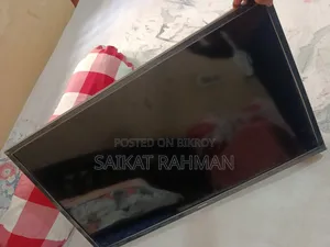 Samsung 32 Inch Non-Smart TV With Smart TV Box