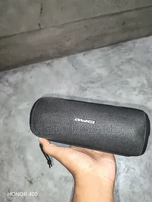 Awei Y669 Bluetooth Speaker