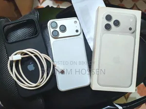 New Apple iPhone 17 Pro Max 256 GB White