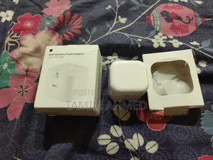 অরজিনাল অ্যাপল ৪০ডব্লিউ ডাইনামিক অ্যাডাপ্টার