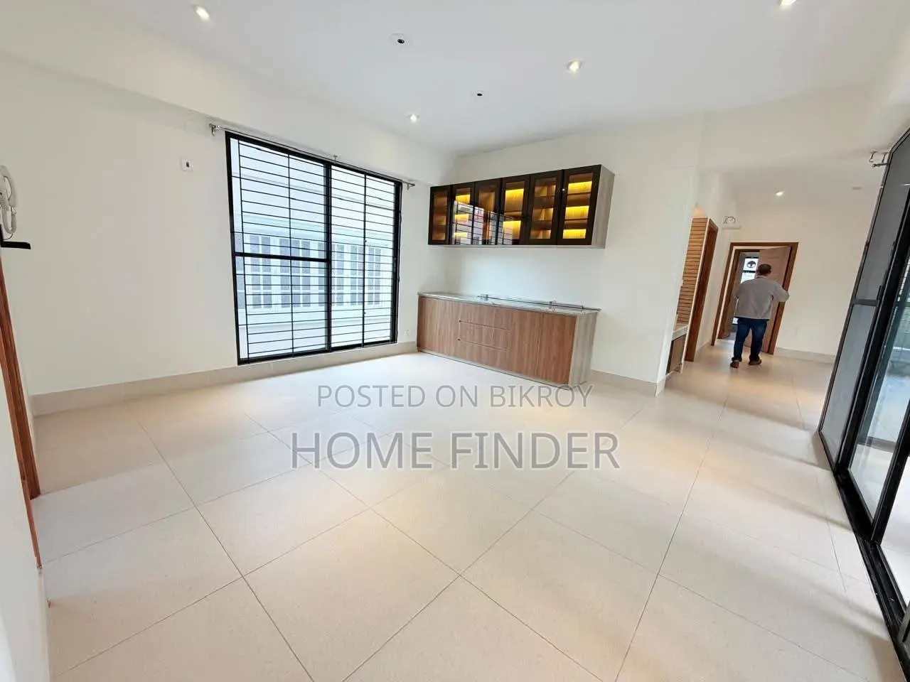 4-Bedroom Apartment in Gulshan for Rent