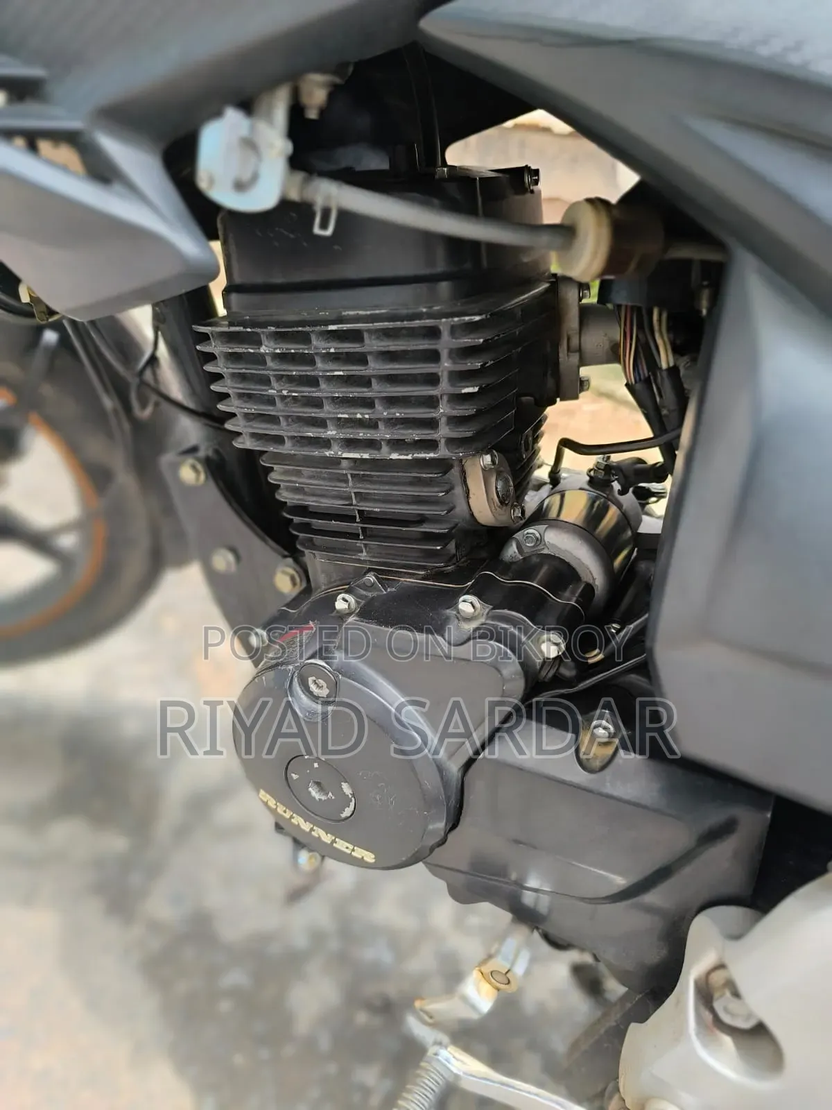 Runner Knight Rider V2 2021 Black