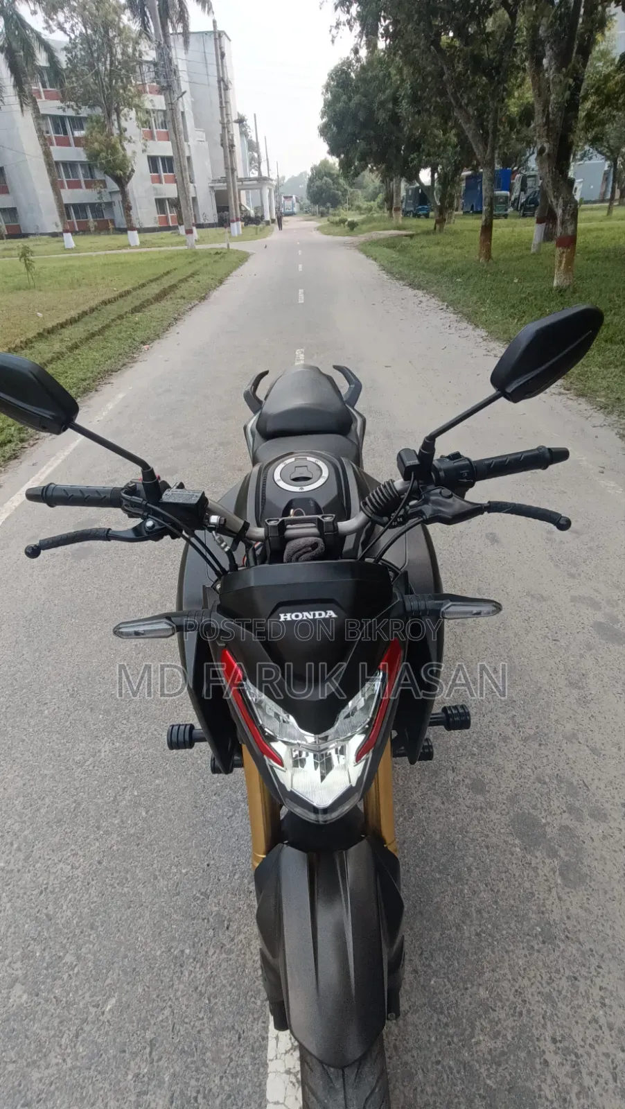 Honda Hornet 2.0 2025 Gray