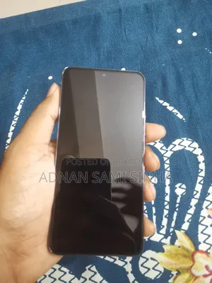 স্যামসাং গ্যালাক্সি এস২২ ৫জি ২৫৬ জিবি ব্ল্যাক