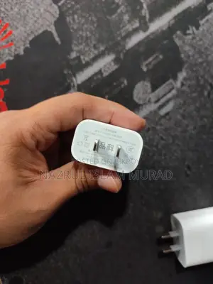 আইফোন চার্জার