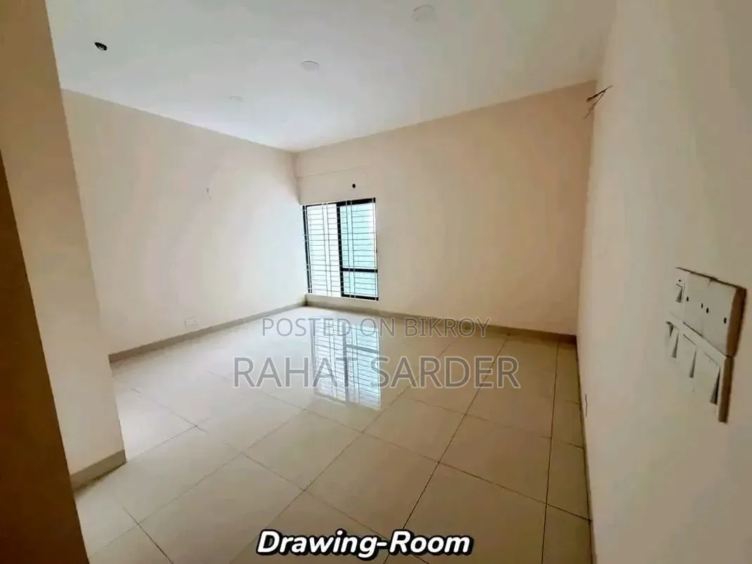 3 Bedroom Apartment in Dhanmondi for sale