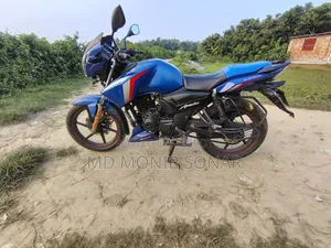 TVS Apache RTR 160 2V 2018 Blue