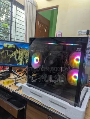 New Desktop Computer 8GB AMD Ryzen 5 SSD 256GB