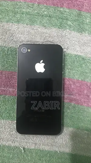 অ্যাপল আইফোন ৪ ১৬ জিবি ব্ল্যাক