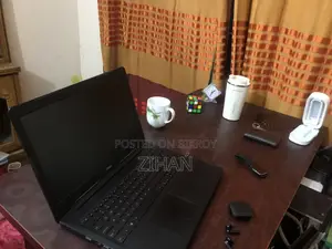 Laptop Dell Inspiron 3541 12GB Intel Core i3 HDD+SSD 1TB